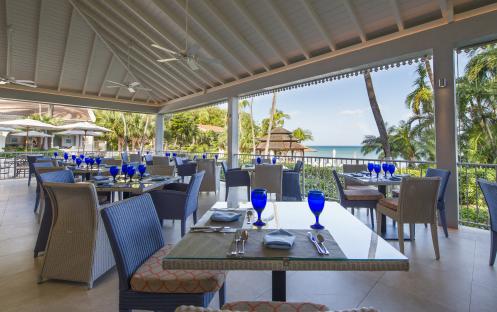 The Cove Suites at Blue Waters-Palm Restaurant_02_704